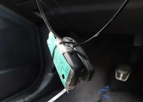 2016 Ford Focus из США, поврежденный, VIN 1FADP3L92GL242294